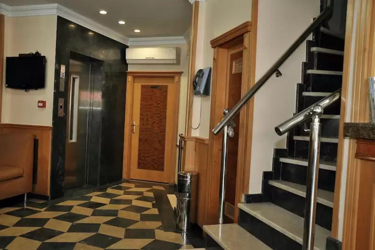 Grand Papirus Hotel Истанбул Екстериор снимка