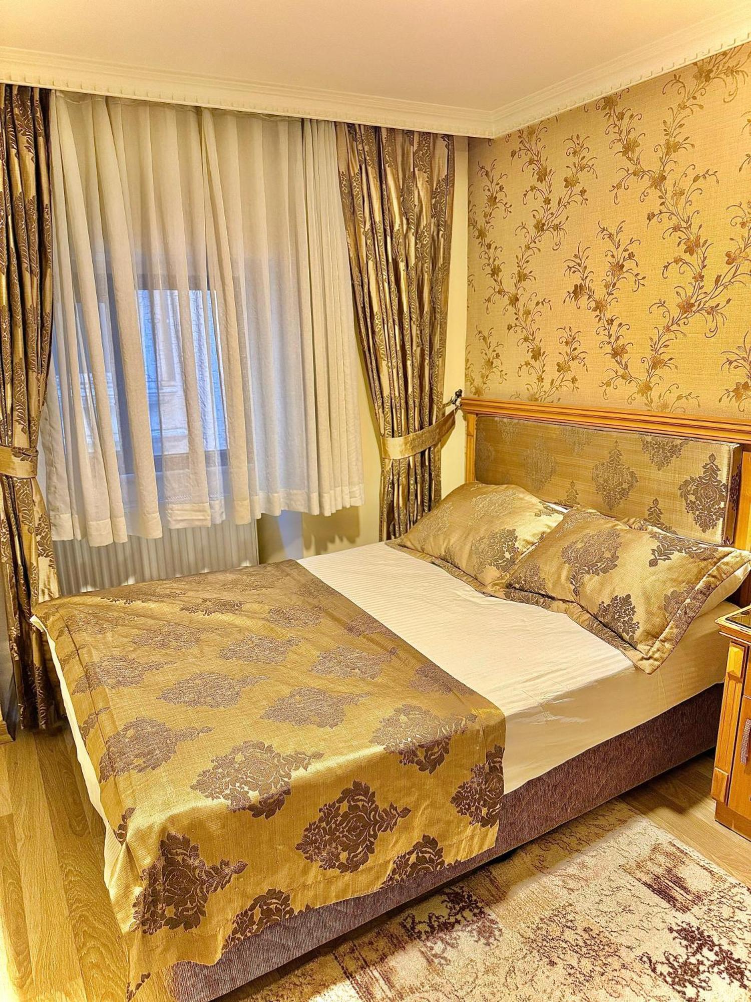 Grand Papirus Hotel Истанбул Екстериор снимка